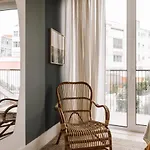 Belmez - 1 Bedroom, Pool And Parking In Arroios
