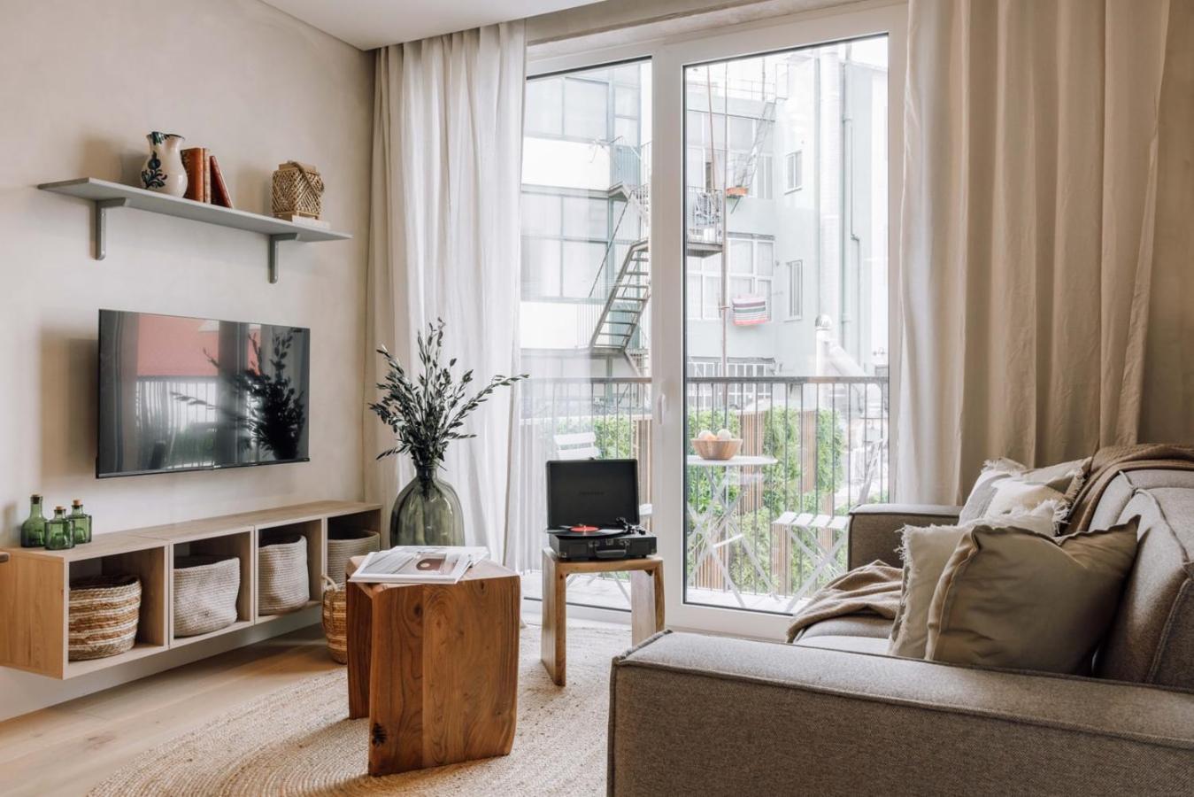 Belmez - 1 Bedroom, Pool And Parking In Arroios * Lissabon
